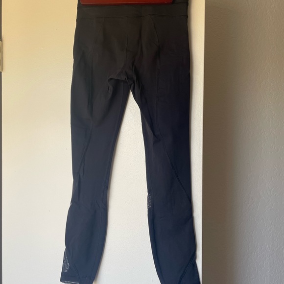 Lululemon leggings - Picture 4 of 4